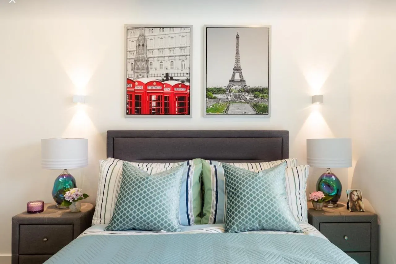 Bed & Breakfast Xquisite Stay Penthouse Apartment London